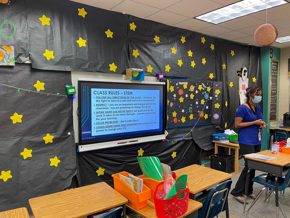 STEM Club at Pinewood Elementary
